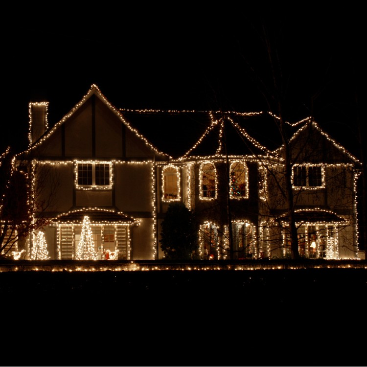 Holiday Light Installation in Richmond VA Holiday Light Installation in Richmond VA